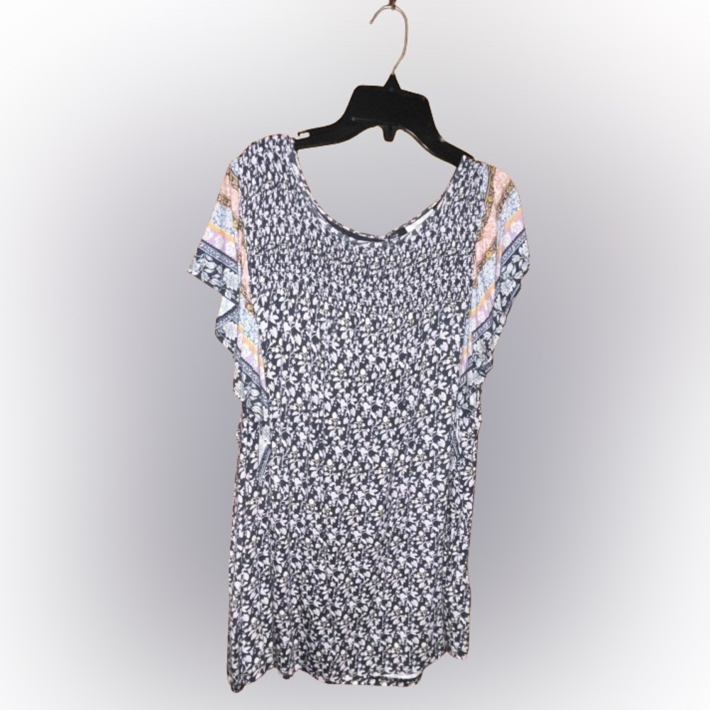 Maurice’s floral tee blouse